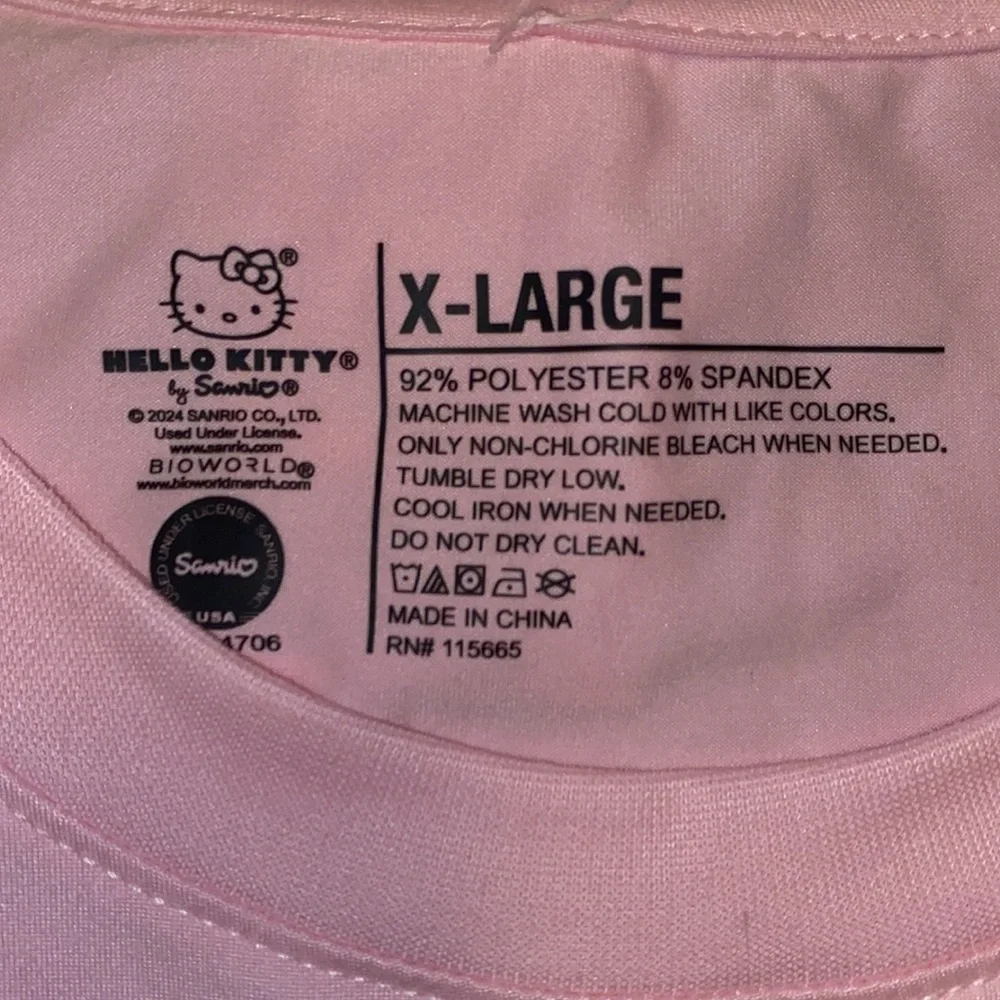 Hello kitty PJS - Picture 3 of 3